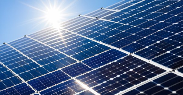 Panneau solaire photovoltaïque : l'installation fiable et recommandée